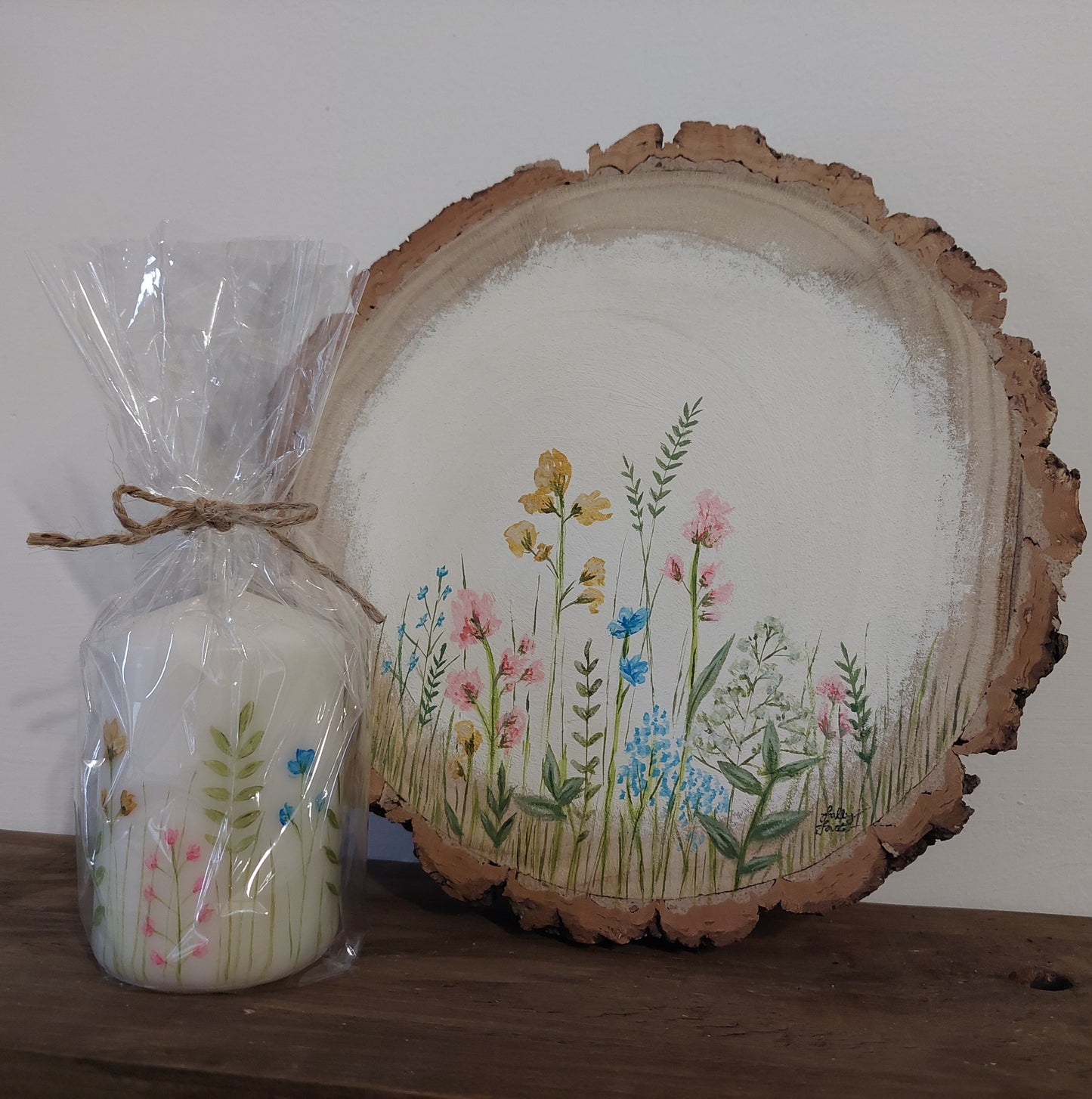 Log Slice Floral Painting & Candle Set