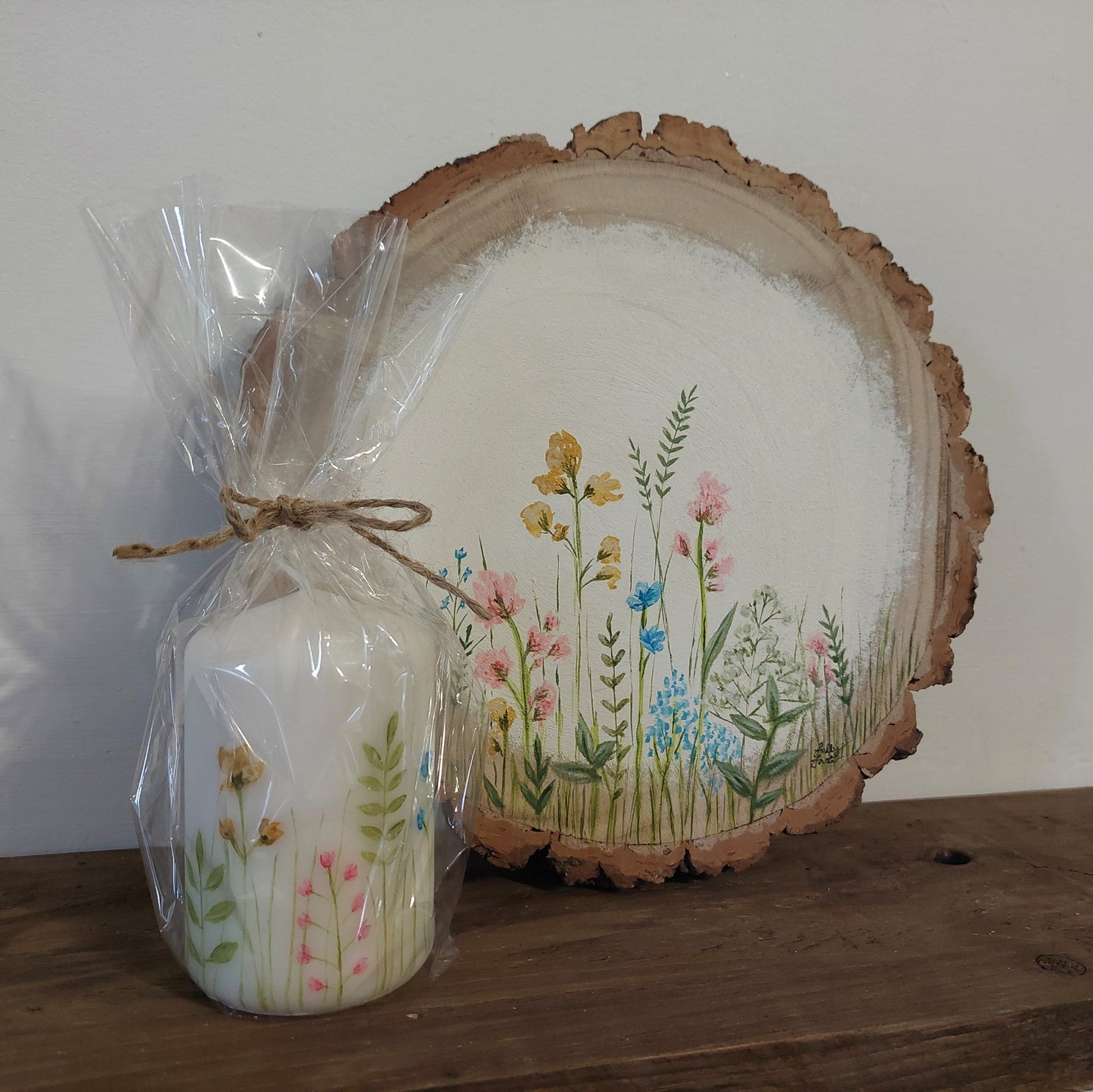 Log Slice Floral Painting & Candle Set