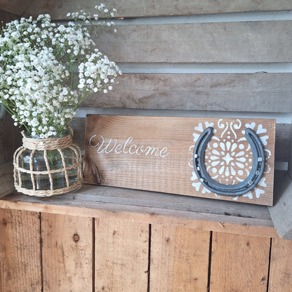 Home Sweet Home | Welcome Rustic Horseshoe Wall Plaque